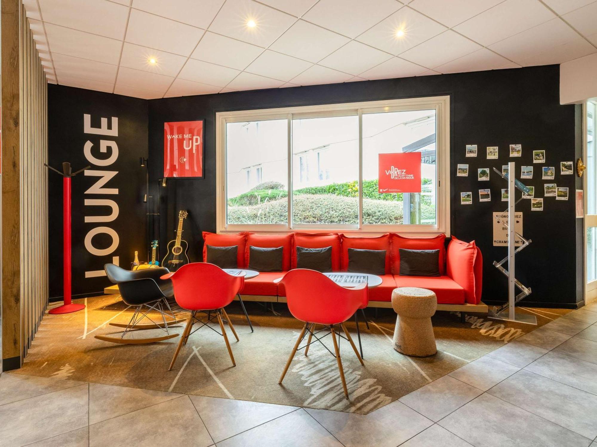 Ibis Chalons En Champagne Hotel Exterior photo